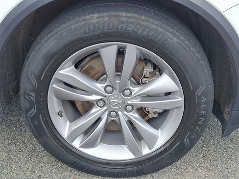 Used 2023 Acura MDX SH-AWD image 9