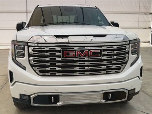 Certified 2023 GMC Sierra 1500 Denali w/ Denali Reserve Package image 3