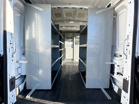Used 2020 Ford Transit 250 Medium Roof image 21