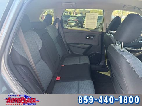 Used 2023 Nissan Rogue SV image 25