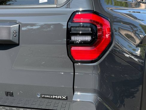 New 2026 Toyota 4Runner 4WD image 33