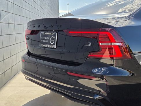 Certified 2024 Volvo S60 T8 Plus w/ Climate Package AWD/4WD image 11