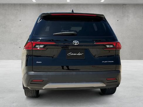 Used 2025 Toyota Grand Highlander AWD image 16