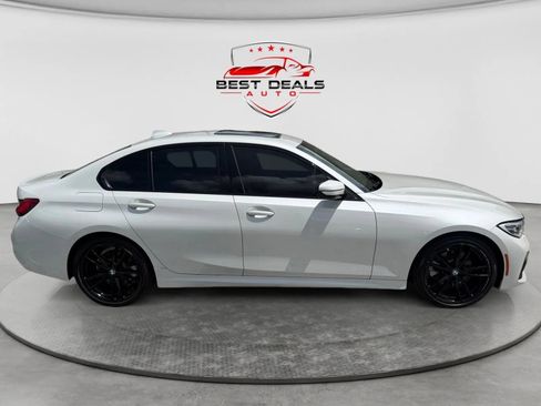 Used 2021 BMW 330i Sedan w/ M Sport Package RWD image 6