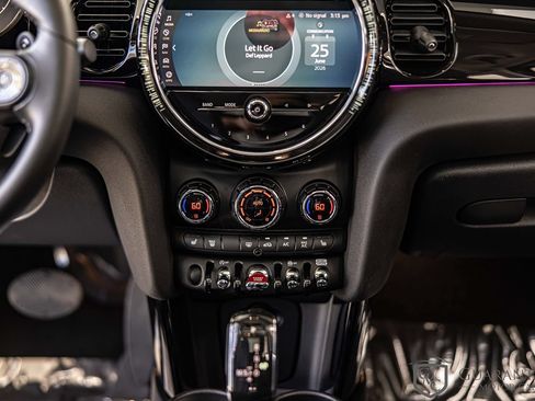Used 2023 MINI Cooper S FWD image 37
