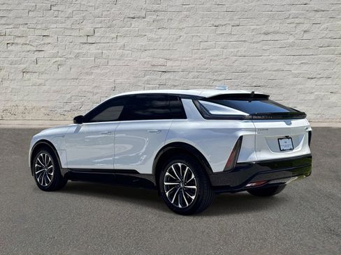 Used 2024 Cadillac Lyriq Sport RWD image 3