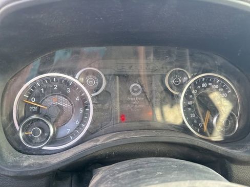 Used 2019 RAM 1500 Tradesman w/ Level 1 Equipment Group AWD/4WD image 8
