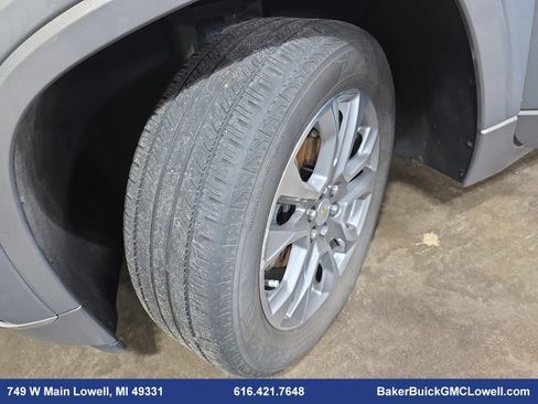 Used 2019 Chevrolet Traverse Premier w/ Driver Confidence II Package image 33