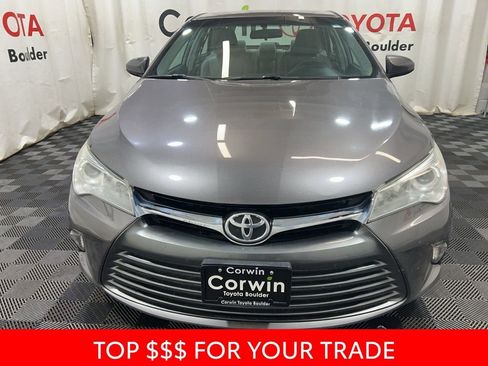 Used 2016 Toyota Camry LE image 2