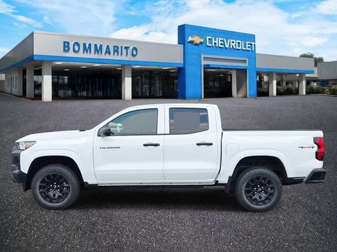 New 2026 Chevrolet Colorado W/T w/ WT Custom Package AWD/4WD image 2