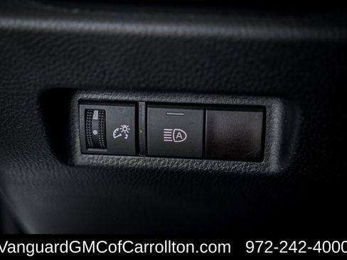 Used 2024 Toyota RAV4 LE image 21