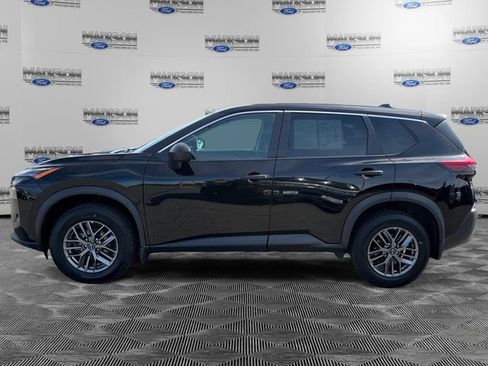 Used 2023 Nissan Rogue S image 2