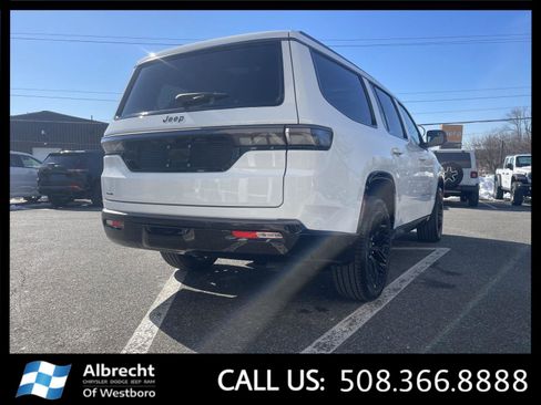 New 2026 Jeep Grand Wagoneer Limited image 5