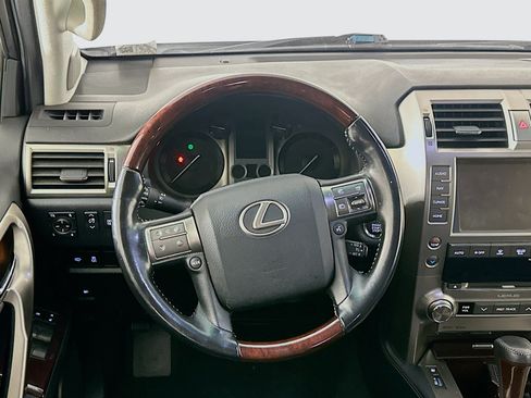 Used 2018 Lexus GX 460 Premium w/ Premium Package AWD/4WD image 18