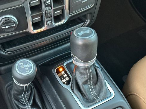 Used 2022 Jeep Wrangler Unlimited Sahara w/ Safety Group image 22