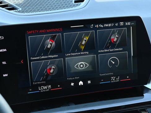 New 2026 BMW X1 xDrive28i w/ Convenience Package image 28