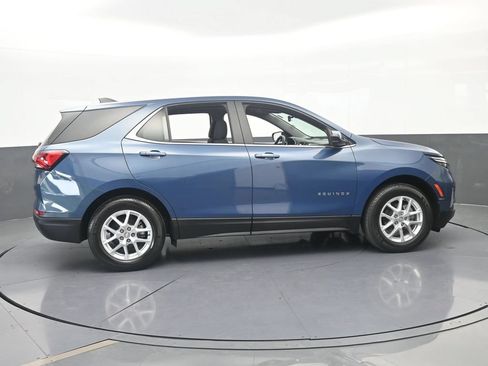 Used 2024 Chevrolet Equinox LT FWD image 7
