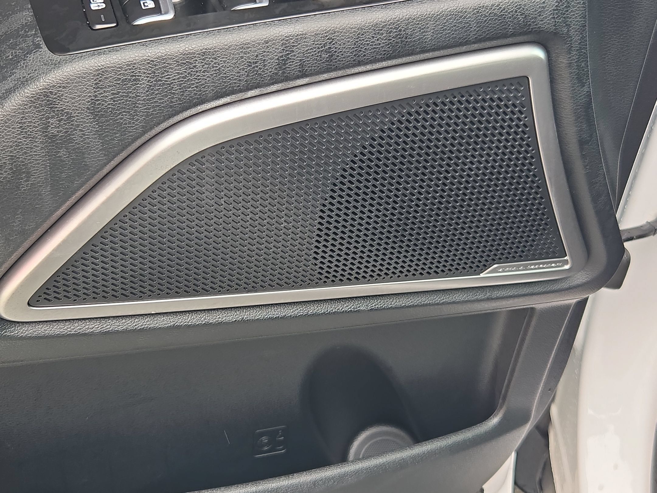 Used 2025 Kia Telluride EX X-Line AWD/4WD image 22