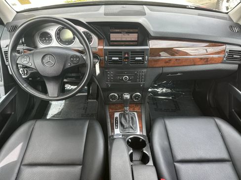 Used 2010 Mercedes-Benz GLK 350 4MATIC image 13