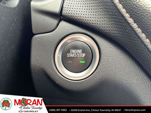 Certified 2024 Chevrolet Equinox LT FWD image 24