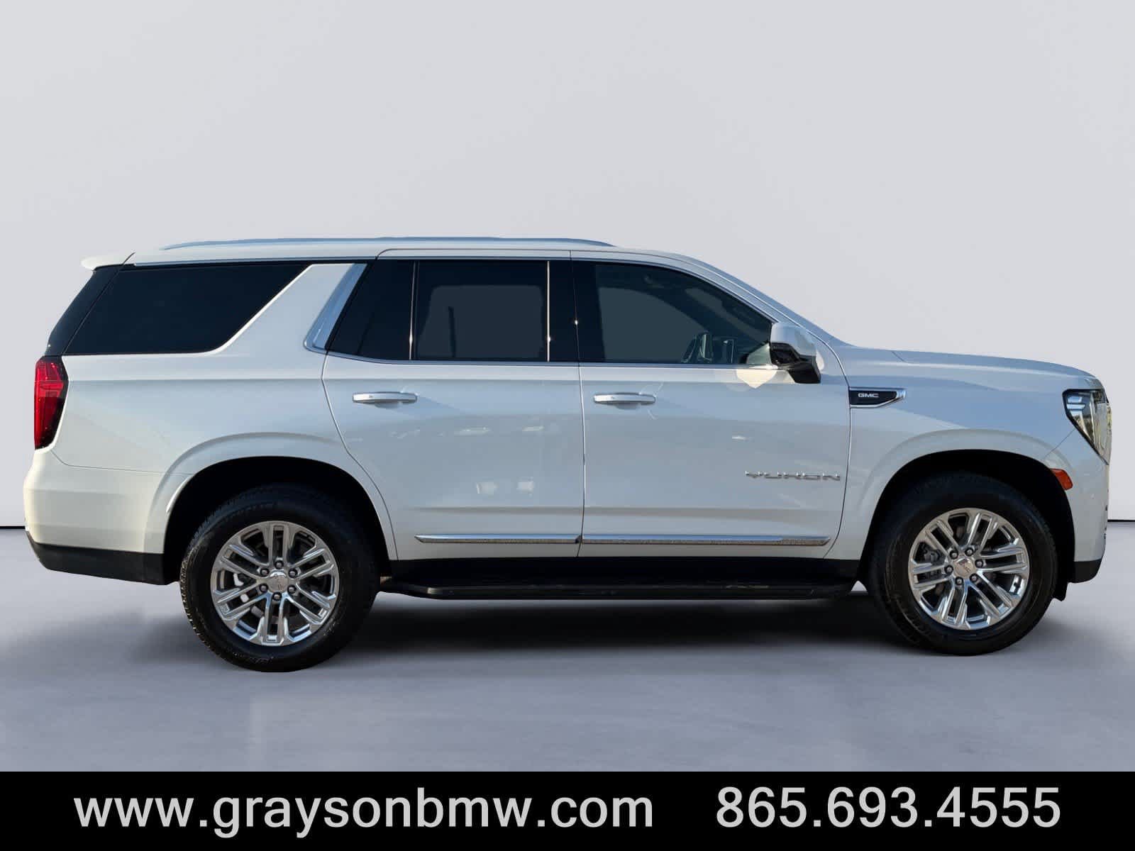 Used 2022 GMC Yukon SLT w/ SLT Premium Package AWD/4WD image 2