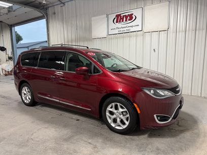 Used 2017 Chrysler Pacifica Touring-L Plus