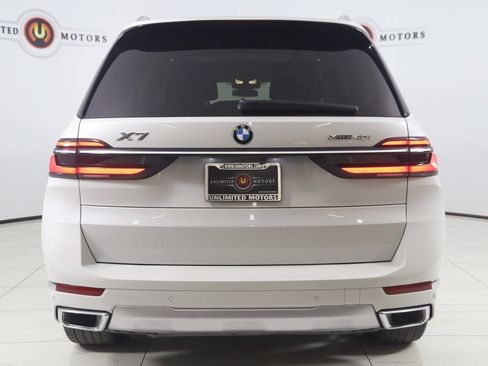 Used 2023 BMW X7 xDrive40i w/ Premium Package image 52