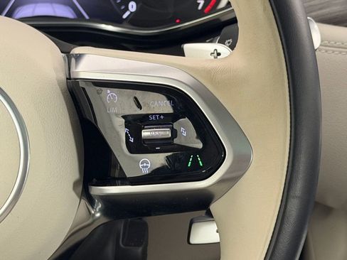 New 2023 Jaguar F-PACE S image 18