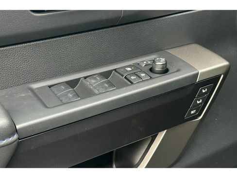 New 2026 Toyota Tundra Platinum image 12