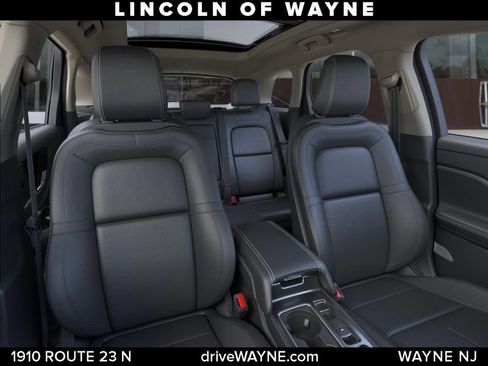 New 2026 Lincoln Corsair Grand Touring AWD/4WD image 11
