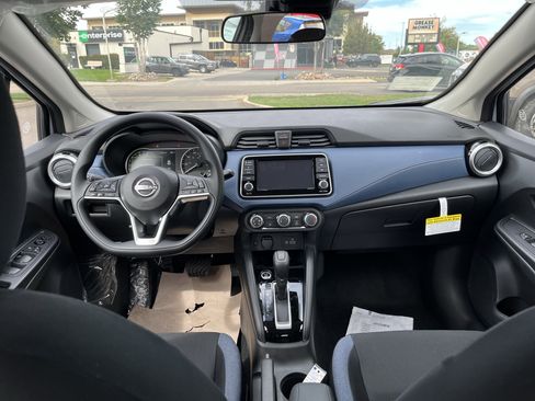 New 2025 Nissan Versa SV w/ Trunk Package image 21