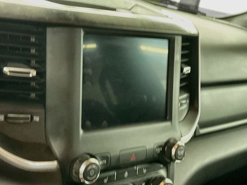 Used 2022 RAM 1500 Big Horn AWD/4WD image 4