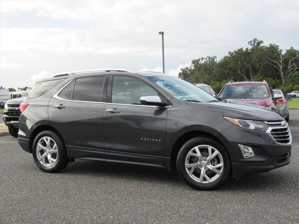Certified 2018 Chevrolet Equinox Premier FWD image 2