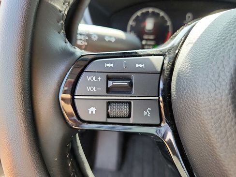 Used 2025 Honda HR-V EX-L image 22
