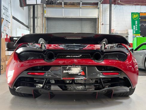 Used 2022 McLaren 720S Spider RWD image 8