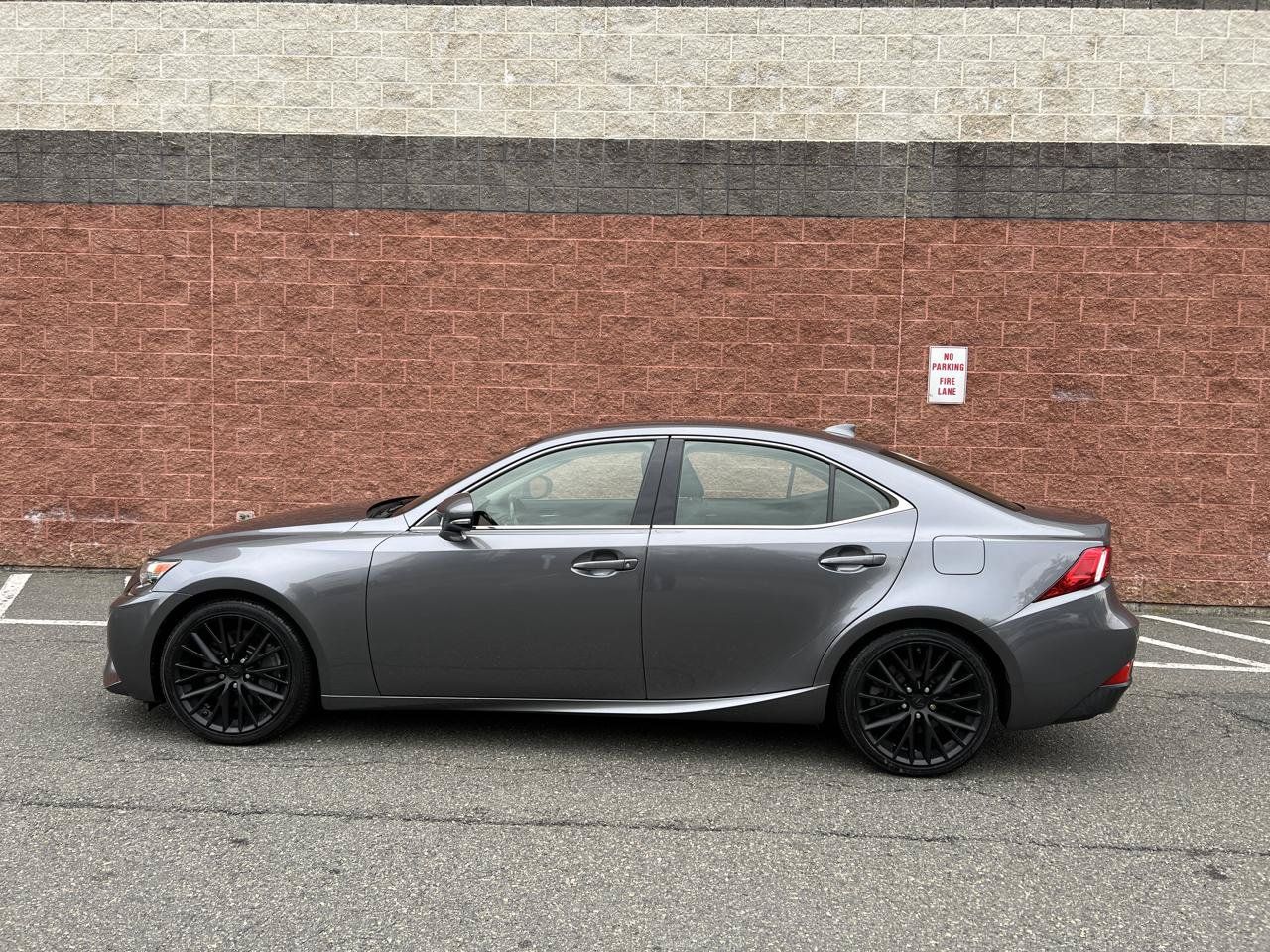 Used 2016 Lexus IS 300 AWD w/ Navigation System Package image 3