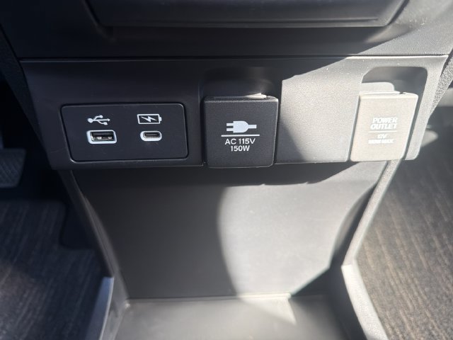 Used 2025 Honda Odyssey Touring image 39