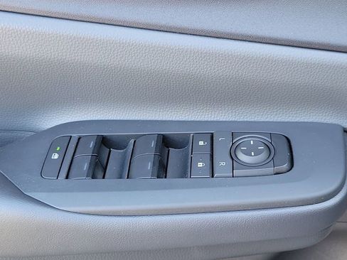 Used 2026 Toyota Prius LE image 29