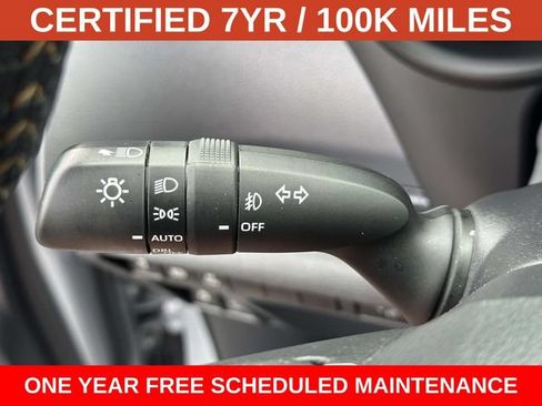 Used 2022 Toyota Sienna XLE Woodland Edition AWD/4WD image 26