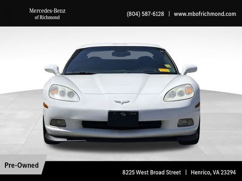 Used 2006 Chevrolet Corvette Coupe w/ Preferred Equipment Group RWD image 10