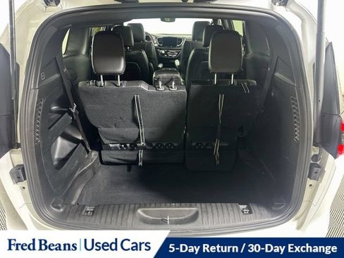 Certified 2024 Chrysler Pacifica Touring-L w/ S Appearance Package FWD image 32