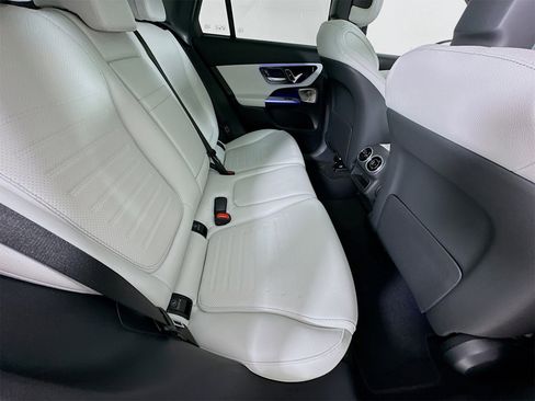 New 2026 Mercedes-Benz GLC 300 image 30