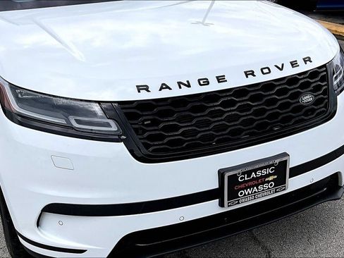 Used 2020 Land Rover Range Rover Velar S AWD/4WD image 32