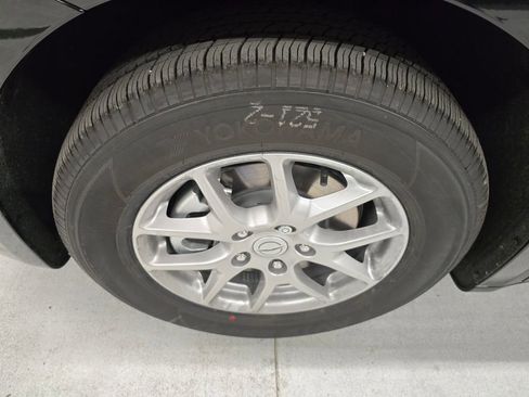 New 2026 Chrysler Pacifica Select image 10