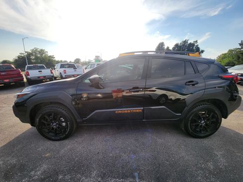 Used 2025 Subaru Crosstrek 2.5i Wilderness w/ Wilderness Package AWD/4WD image 4