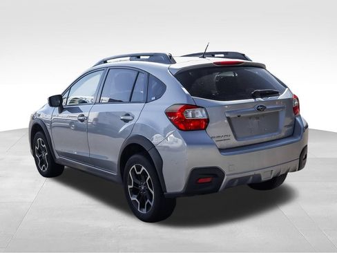 Used 2017 Subaru Crosstrek 2.0i Premium AWD/4WD image 6