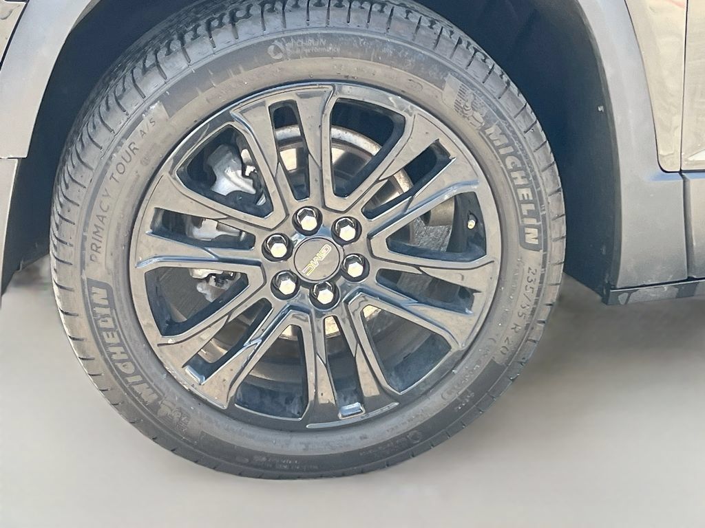 Used 2023 GMC Acadia SLT w/ Elevation Edition FWD image 34