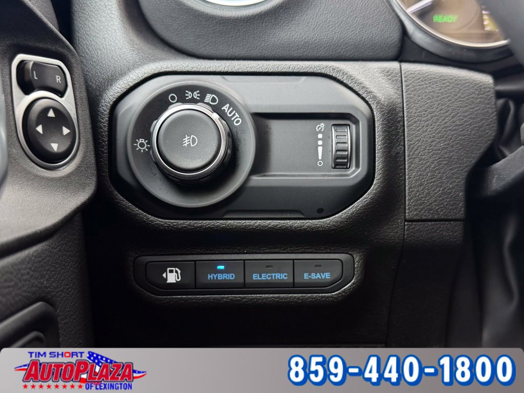 Used 2023 Jeep Wrangler Unlimited Rubicon 4xe w/ Dual Top Group AWD/4WD image 25