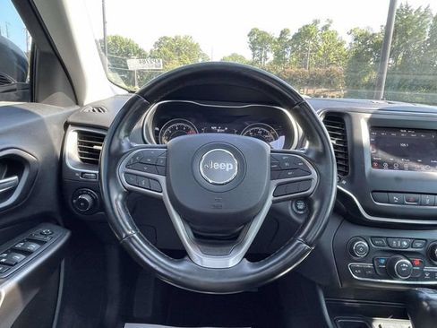 Used 2021 Jeep Cherokee Latitude Lux w/ Sun & Sound Group FWD image 14