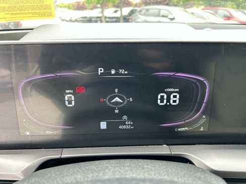 Certified 2023 Kia Telluride S w/ S Sunroof Package AWD/4WD image 23